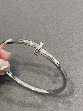 Tiffany & Co Classic T1 Bracelets Women